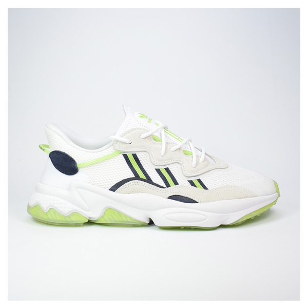 ADIDAS OZWEEGO MANCHESTER UNITED CLOUD WHITE/LEGEND INK/SOLID GREEN HP7801