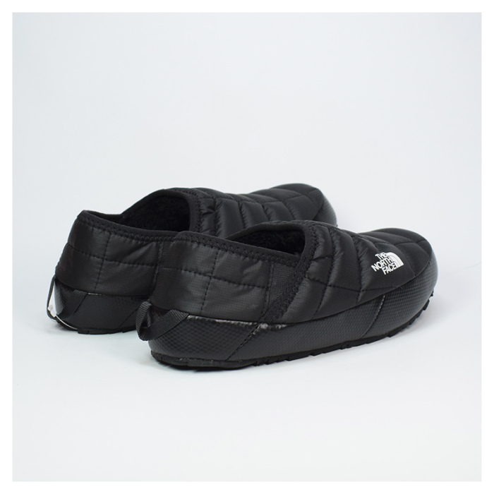 Pantuflas The North Face W Thermoball Traction Mule V Black NF0A3V1HKX7