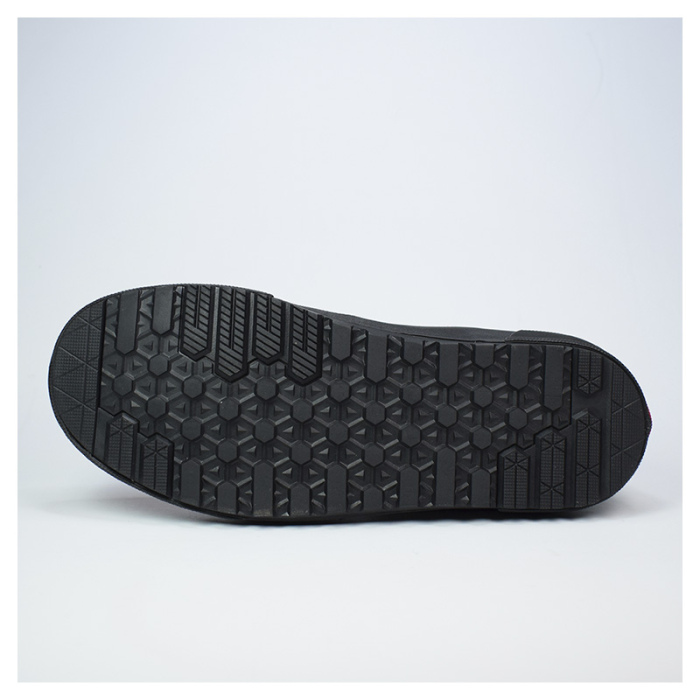 Zapatillas Vans Mid Slip Mte-1 Black/Black Suede VN0A5KQS426